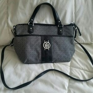 Tommy Hilfiger handbag, black/white